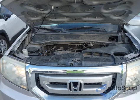 2010 Honda Pilot Touring z USA, uszkodzony, nr VIN 5FNYF3H95AB013688